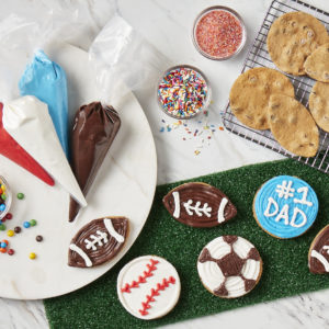 Picture of Sports Decorating Kit (12 Count)