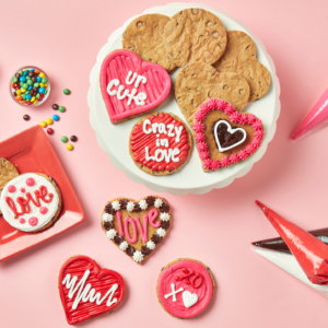 Picture of Valentine's Day Decorating Kit - 12 count